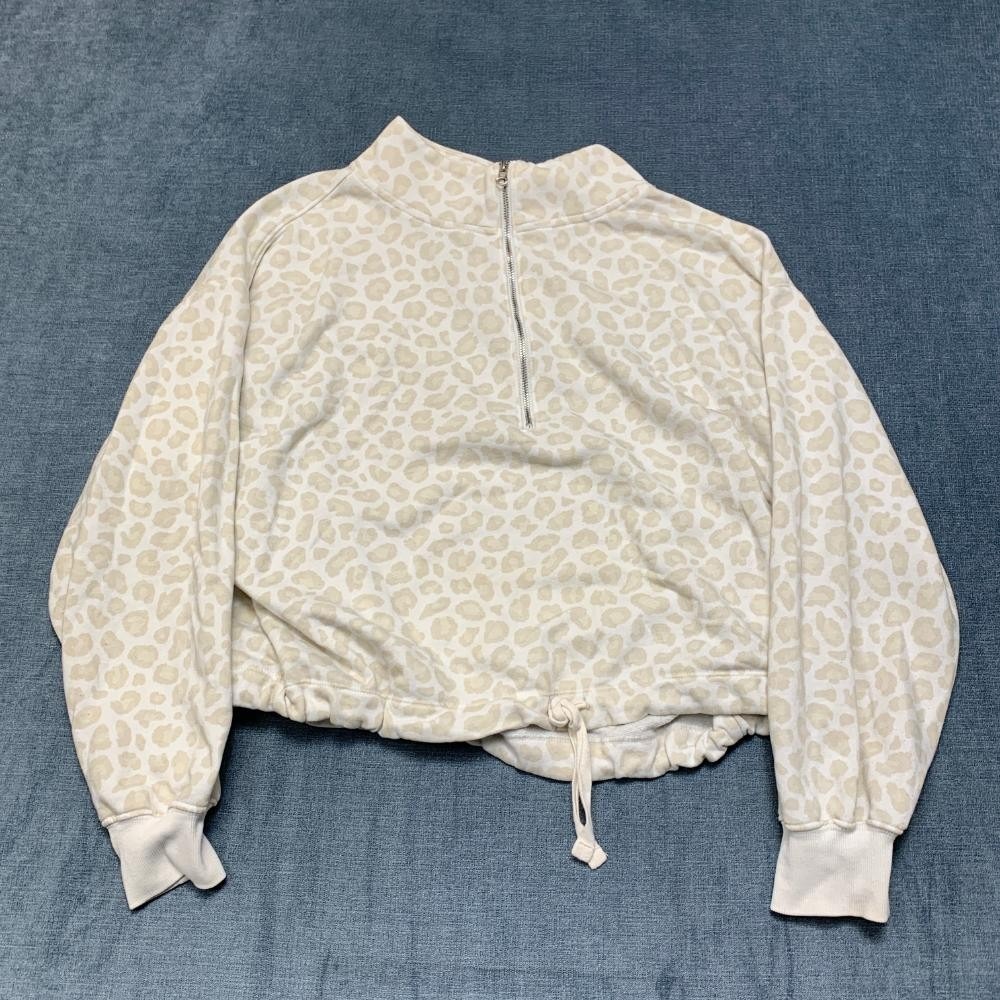 Old Navy Cropped Sweatshirt Womens Small Beige Leopard Print Quarter Zip Tie Hem